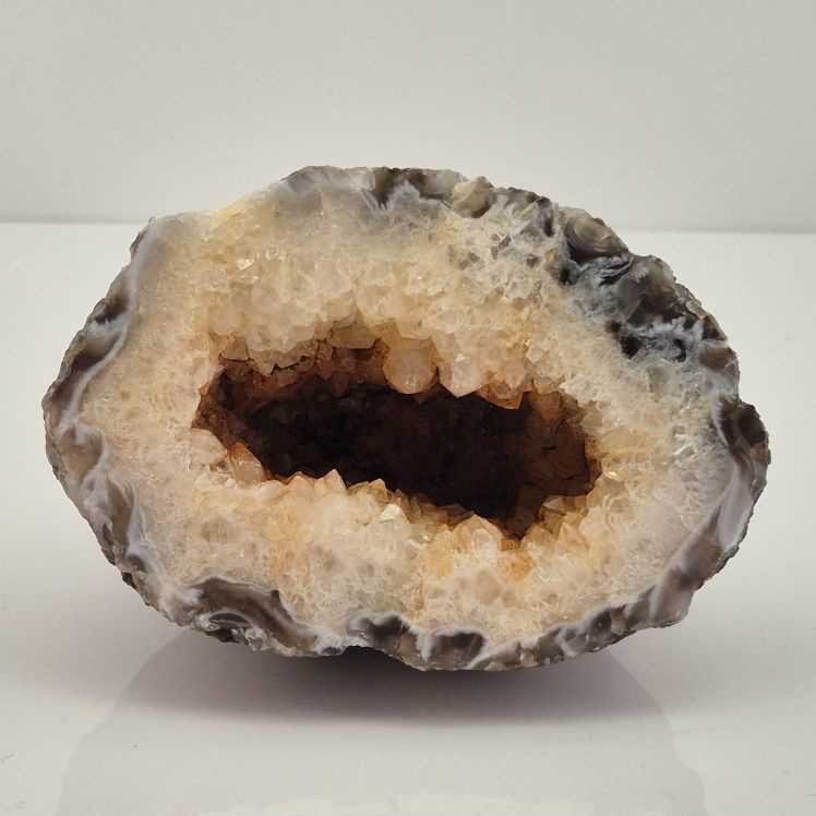 Agatowa geoda 5