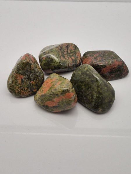 Jaspis unakit otoczaki