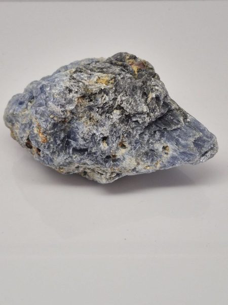 Kyanit surowy bryłka 1