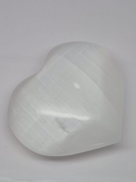 Selenit otoczak serce 6cm