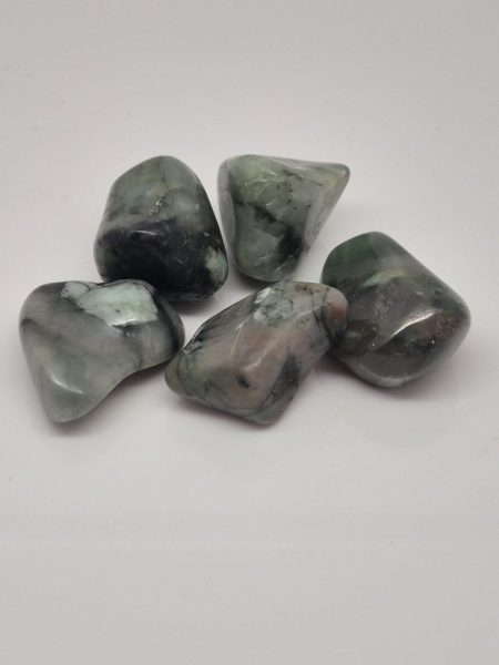 Szmaragd otoczaki małe