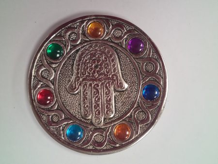 Podstawka na kadzidełka okrągła, Polerowane Aluminium Hamsa 7 czakr Ręka Fatimy