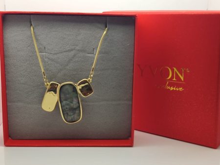 Naszyjnik Yvon-Helena N97423 MUSZLA PERŁOWA szara